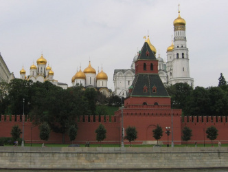 531 год старейшей башне Кремля