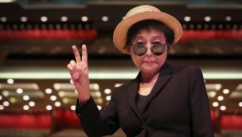 Выставка Йоко Оно открывается в Москве