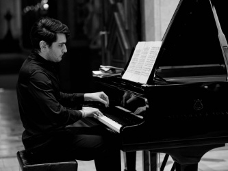 Пять отечественных пианистов на зимнем фестивале Pianissimo