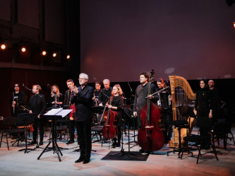 В «ГЭС‑2» проходит концертная программа «Коллективные действия»