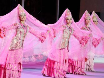 Дни культуры Казахстана в России открылись гала-концертом на ВДНХ